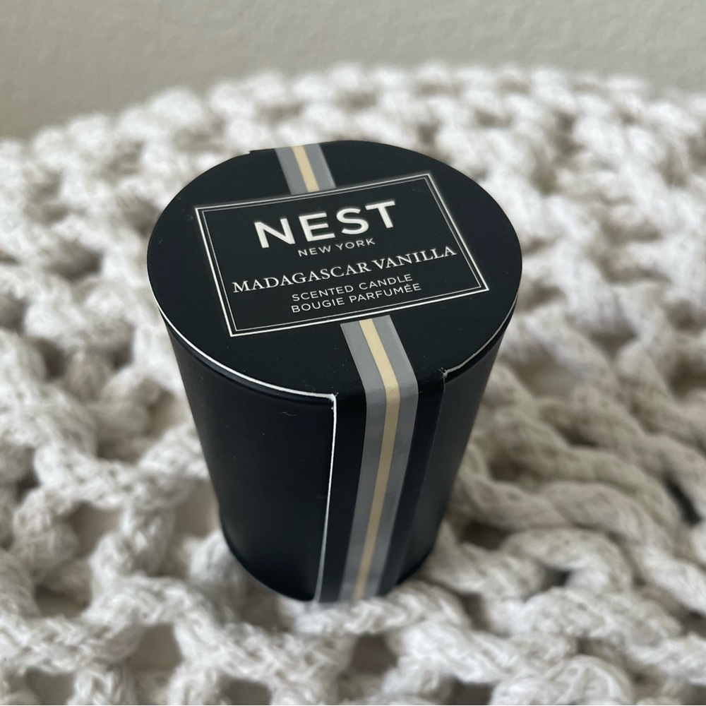 NEW nest Madagascar Vanilla Classic Candle
